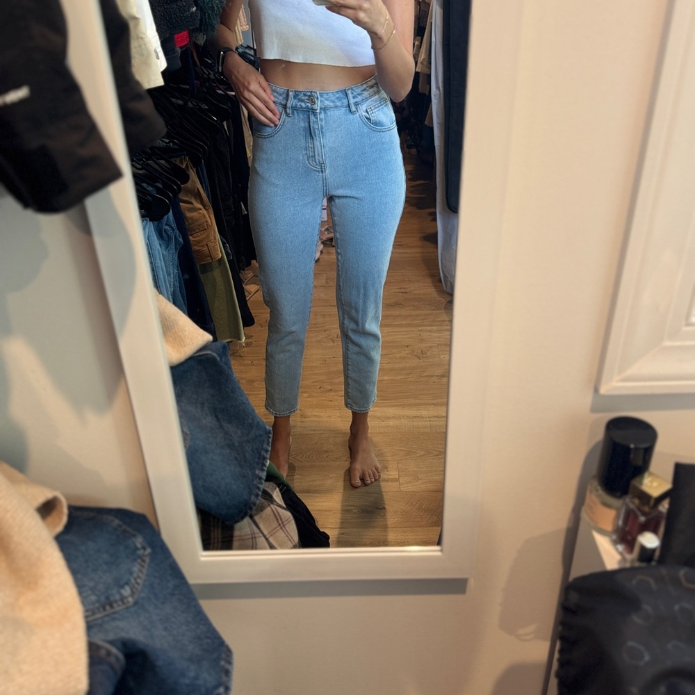 PacSun Women's Sky Blue Cropped Jeans size 23
